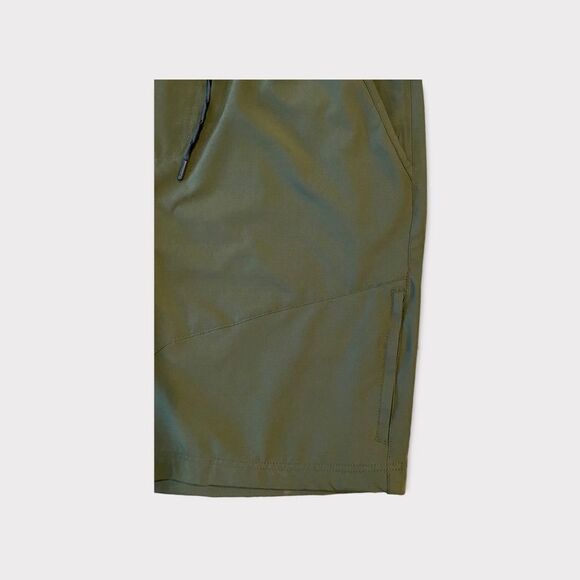 Gerry Activewear Athletic Army Green Shorts With Zip Pockets - Picture 5 of 7